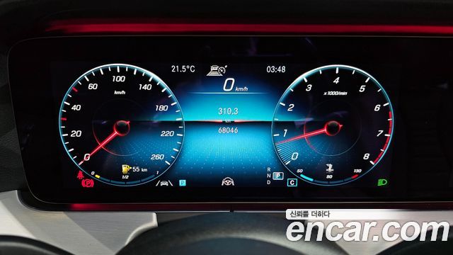 Mercedes-Benz E-Class 2021 — photo 8