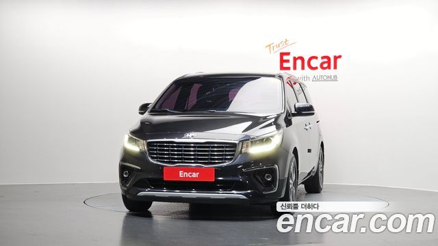 Kia Canival 2019 — photo 3