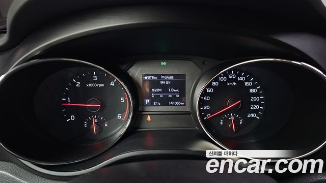 Kia Canival 2019 — photo 8