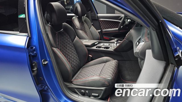 Genesis G70 2025 — photo 17