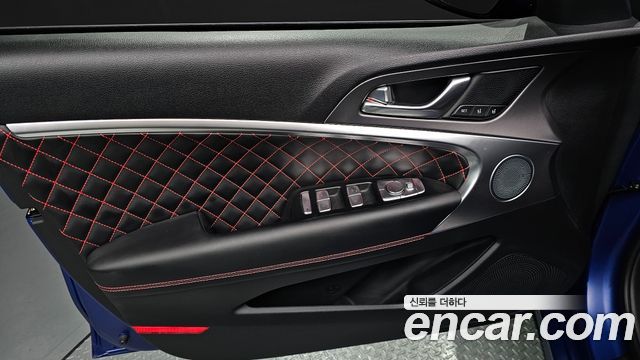 Genesis G70 2025 — photo 14