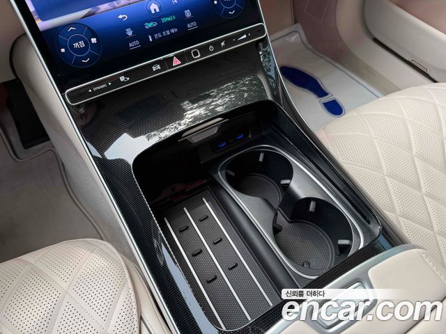 Mercedes-Benz S-Class 2025 — photo 15