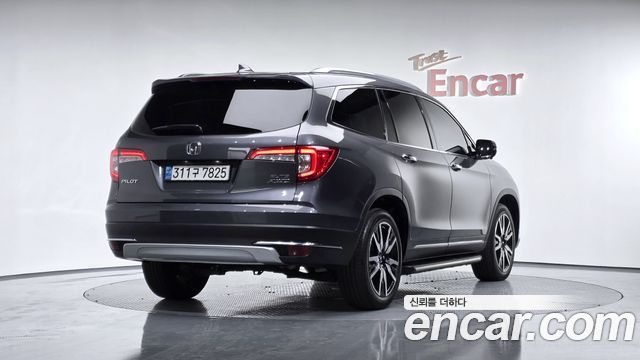 Honda Pilot 2022 — photo 2