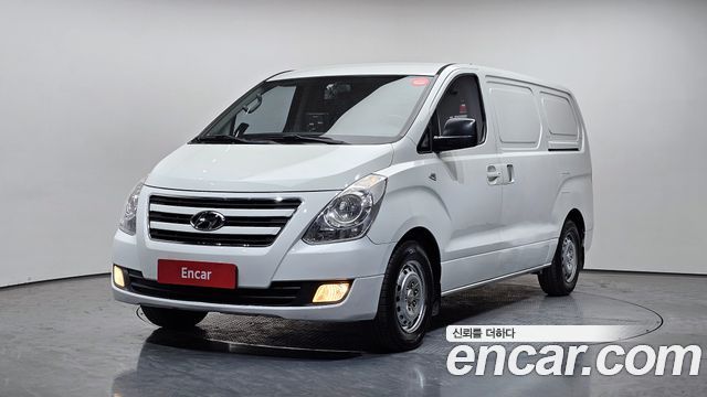 Hyundai Starex 2016 — photo 1