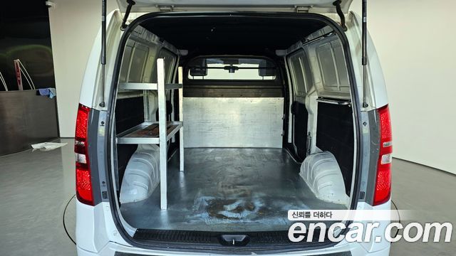 Hyundai Starex 2016 — photo 20
