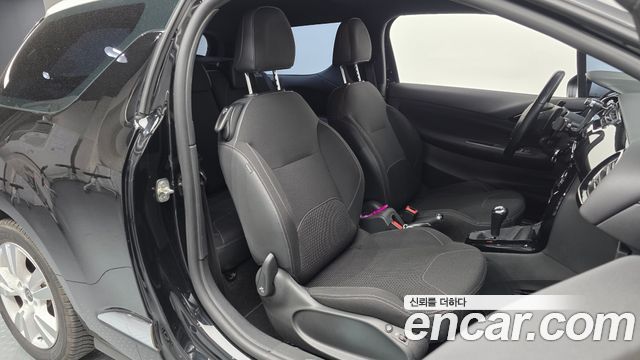 Citroën / DS DS3 2015 — photo 12