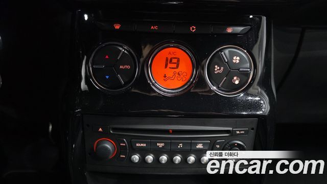 Citroën / DS DS3 2015 — photo 17