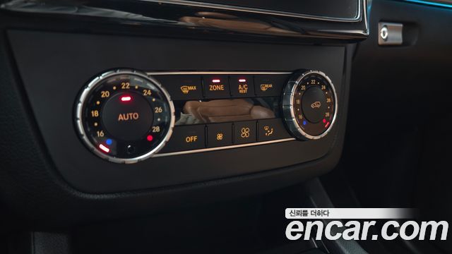 Mercedes-Benz GLE-Class 2018 — photo 23