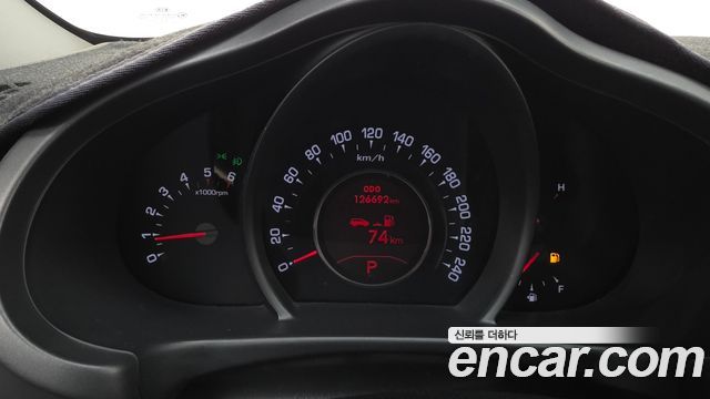 Kia Sportage 2013 — photo 11