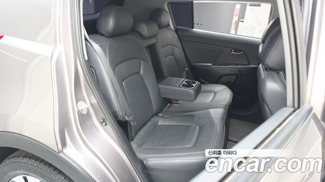 Kia Sportage 2013 — photo 17