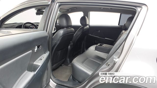 Kia Sportage 2013 — photo 18