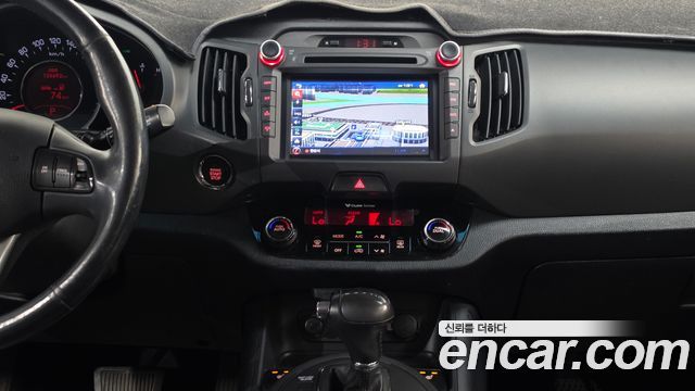 Kia Sportage 2013 — photo 19