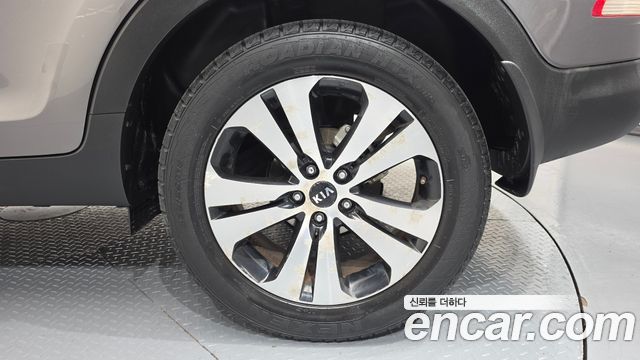 Kia Sportage 2013 — photo 7