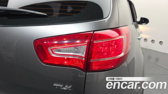 Kia Sportage 2013 — photo 9