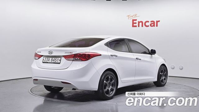 Hyundai AVANTE 2012 — photo 2