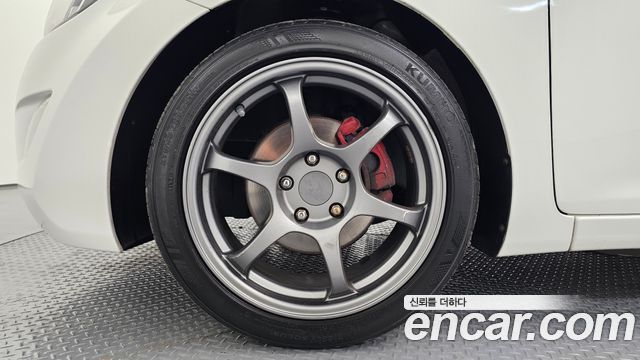Hyundai AVANTE 2012 — photo 5
