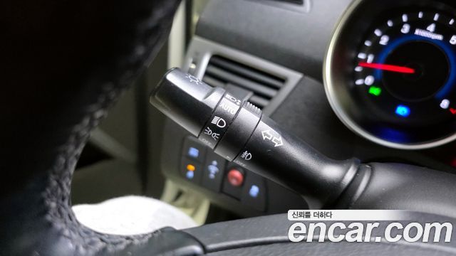 Hyundai AVANTE 2014 — photo 15