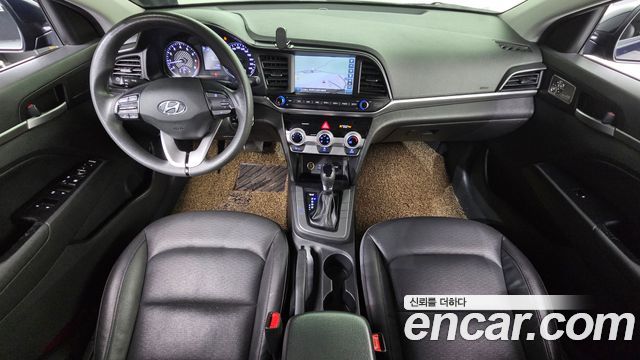 Hyundai AVANTE 2019 — photo 7
