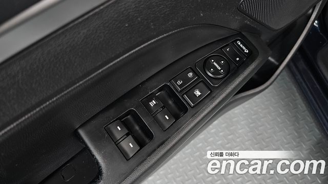 Hyundai AVANTE 2019 — photo 13