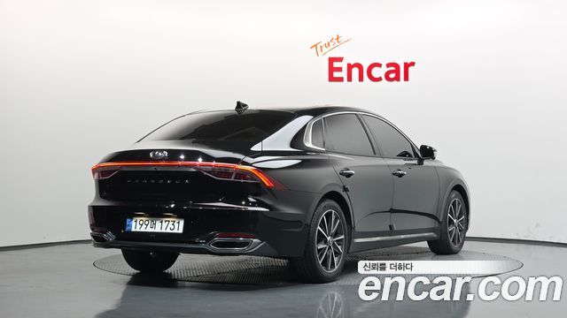 Hyundai Grandeur 2022 — photo 2