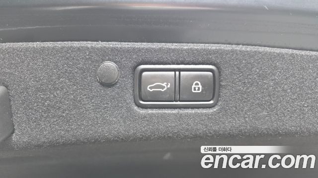 Hyundai Grandeur 2022 — photo 22