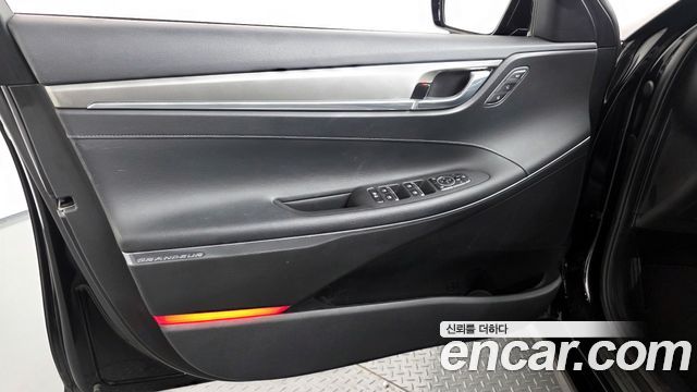 Hyundai Grandeur 2022 — photo 14
