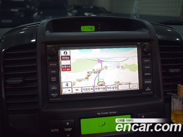 Kia Canival 2010 — photo 13
