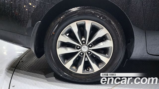 Kia Canival 2018 — photo 30