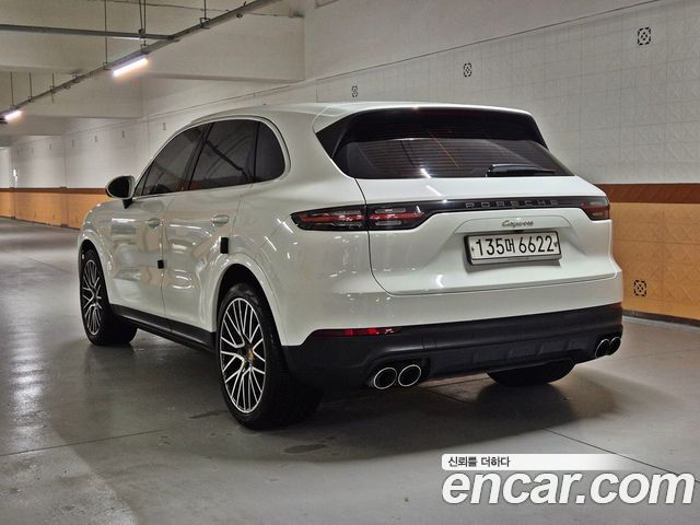 Porsche Cayenne 2020 — photo 3