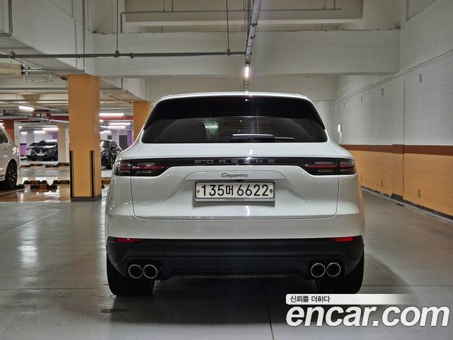Porsche Cayenne 2020 — photo 5
