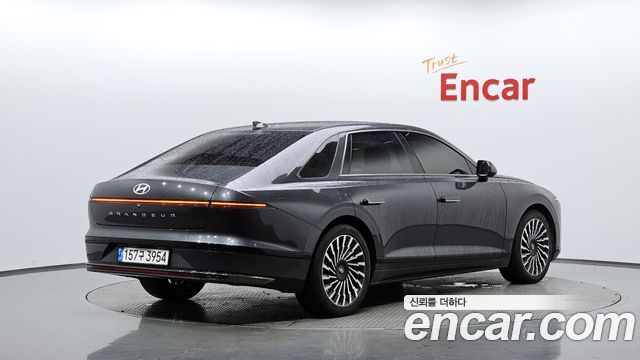 Hyundai Grandeur 2023 — photo 2