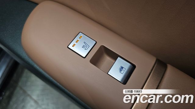 Hyundai Grandeur 2023 — photo 19
