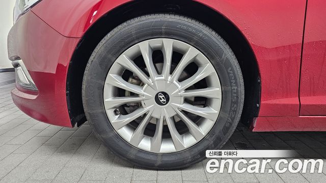 Hyundai Sonata 2016 — photo 17