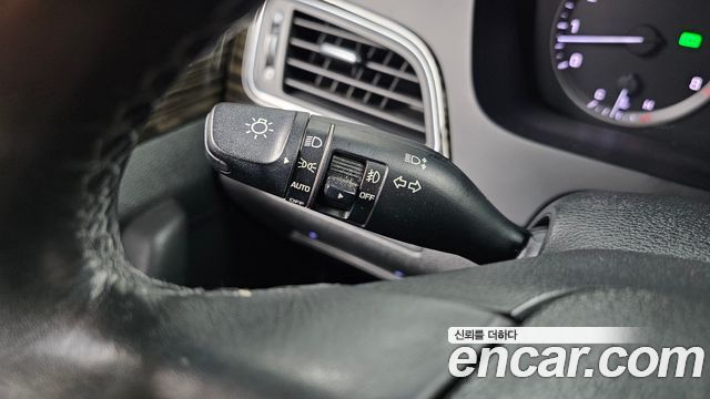 Hyundai Sonata 2016 — photo 18