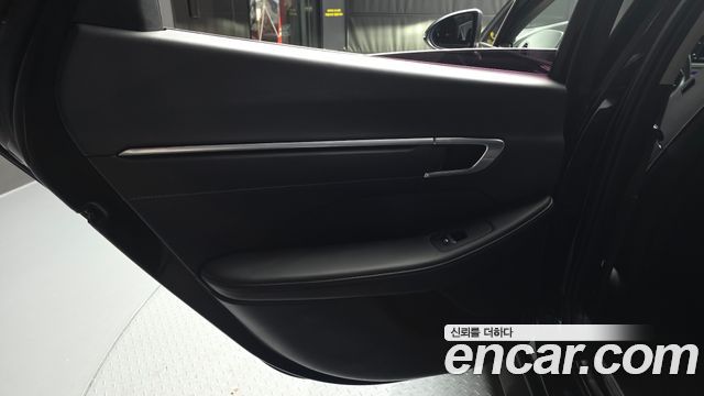 Hyundai Sonata 2022 — photo 15