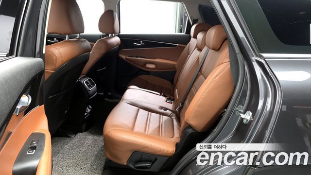 Kia Sorento 2020 — photo 16