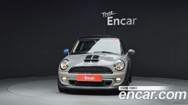 Mini Cooper 2013 — photo 3