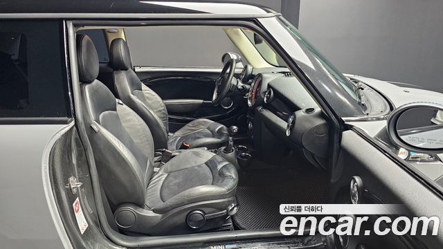 Mini Cooper 2013 — photo 11