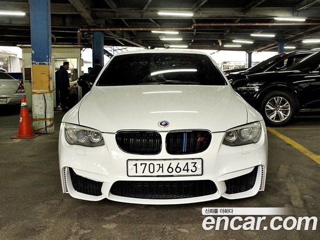 BMW 3-Series 2011 — photo 3