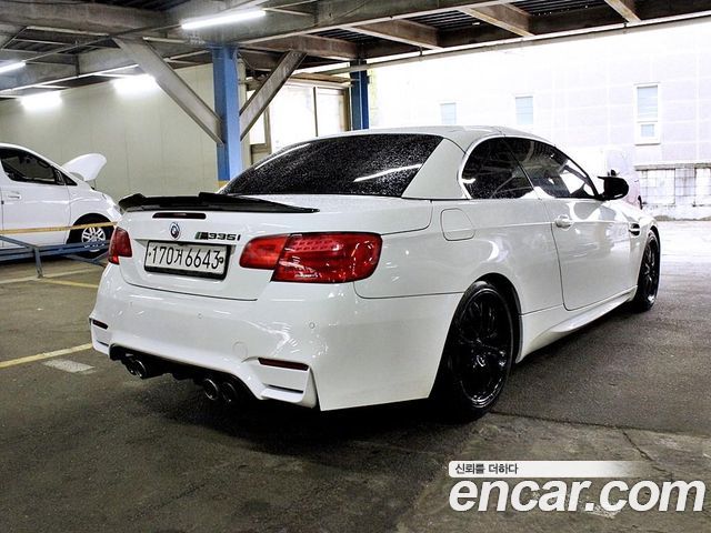 BMW 3-Series 2011 — photo 4