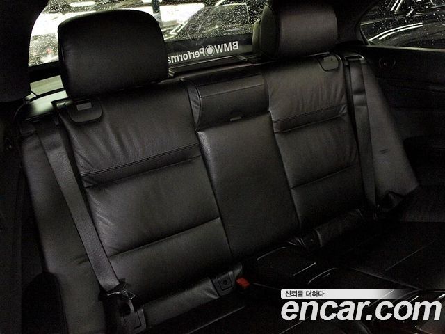 BMW 3-Series 2011 — photo 6