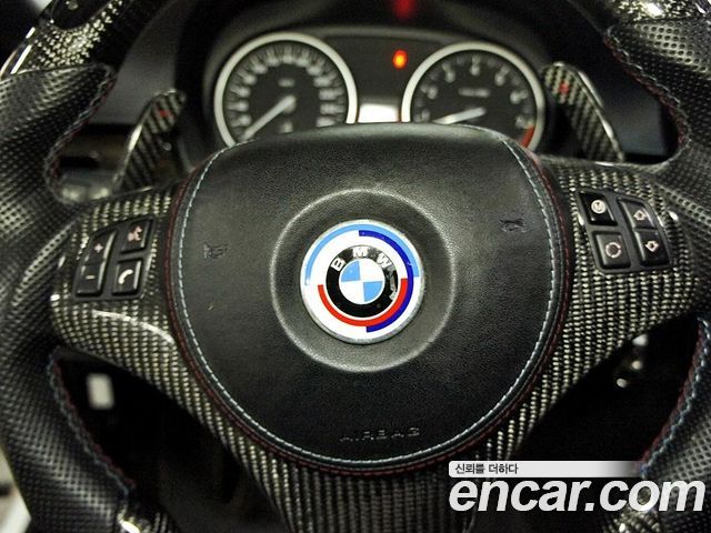 BMW 3-Series 2011 — photo 7