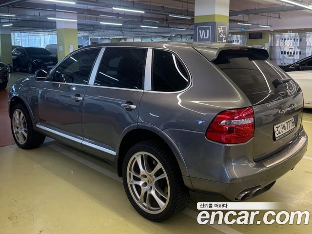 Porsche Cayenne 2008 — photo 2