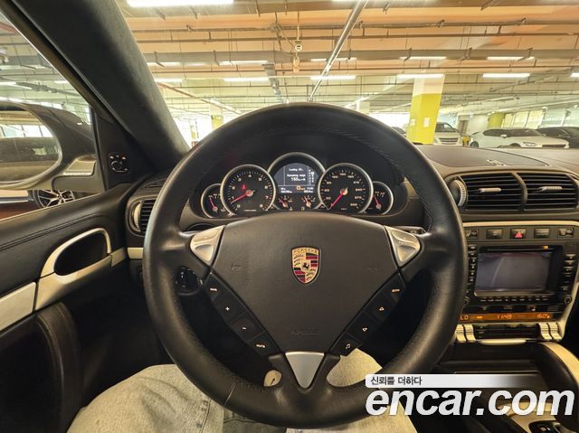 Porsche Cayenne 2008 — photo 13
