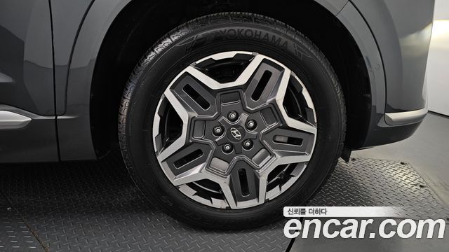 Hyundai Santafe 2023 — photo 37