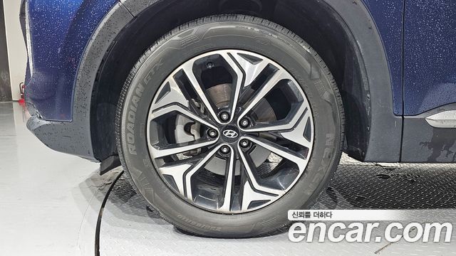 Hyundai Santafe 2019 — photo 5