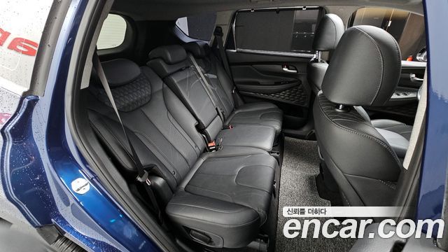 Hyundai Santafe 2019 — photo 17