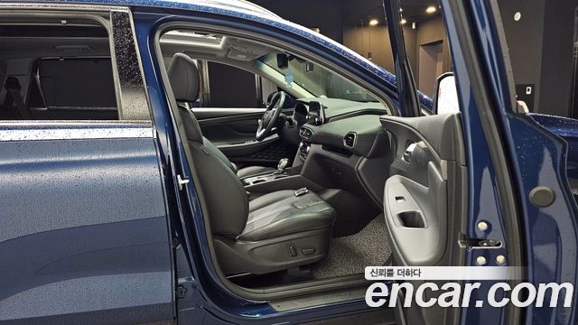 Hyundai Santafe 2019 — photo 16