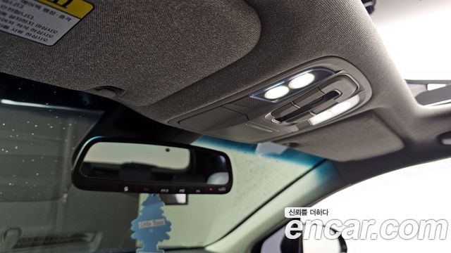 Hyundai Santafe 2019 — photo 27