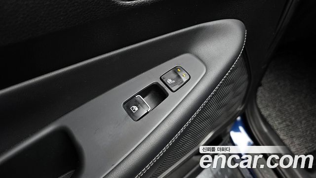 Hyundai Santafe 2019 — photo 29